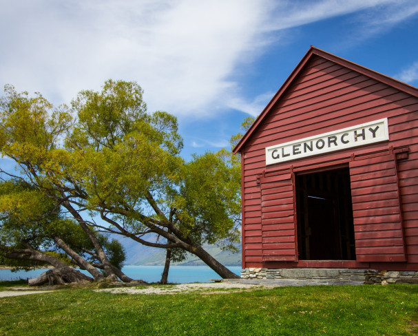 Glenorchy Transport Queenstown To Glenorchy Dart River Adventures